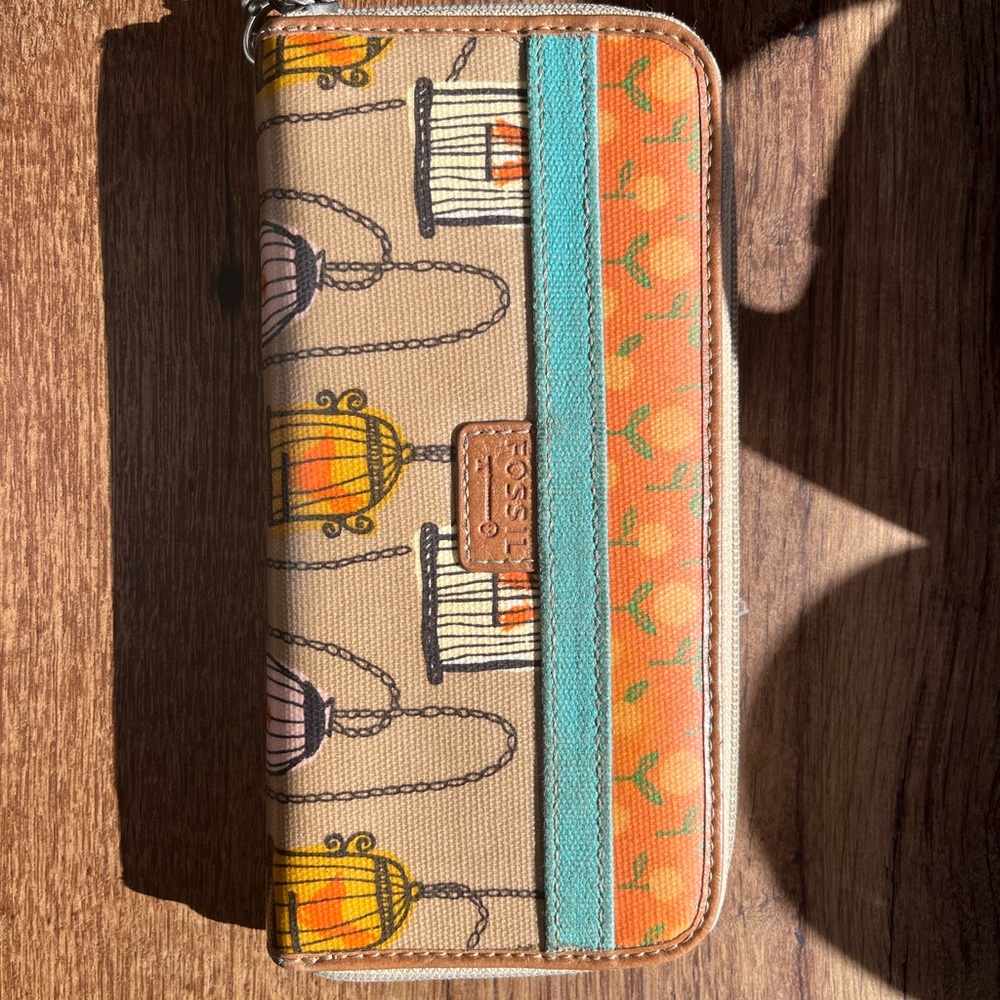 Fossil wallet